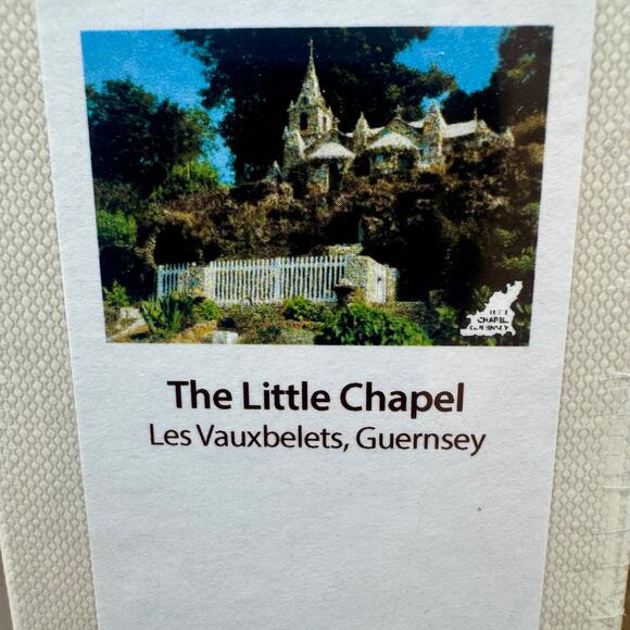 Wentworth Wooden Jigsaw Puzzle 250 Piece Whimsy Pieces "The Little Chapel" NEW - Picture 4 of 6